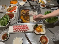 -海底捞火锅(旭辉MALL店)