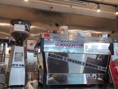 -闻道万巷咖啡馆(南大街地铁站店)