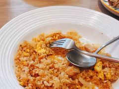 -必胜客(上海华谊新所店)