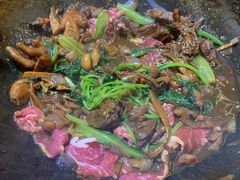 -胡须佬鸡煲四季火锅店(石厦西村直营店)