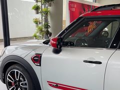 -上海宝诚中环BMW·MINI4S店