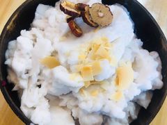 -津椰本·海南正宗椰奶清补凉(店一店)