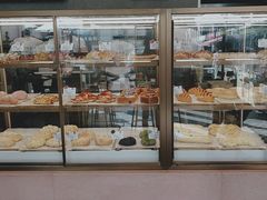 面包甜点陈列柜-奈雪的茶(时代天街店)