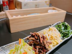 -山川小町·极番烧肉(新地假日广场店)