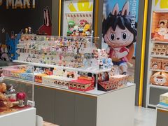 -泡泡玛特POPMART(凯德大峡谷店)