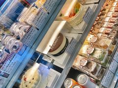 -红宝石·鲜奶小方·海派西点房(浦三店)