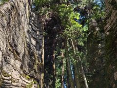 -梭布垭石林景区