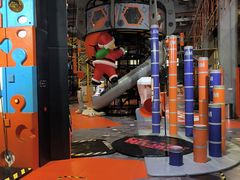 -嗨翻Hi-Fun竞技主题乐园·蹦床团建生日轰趴(荆川 国光1937店)