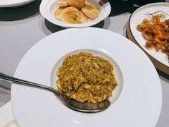 清炒蟹粉-屋里厢上海菜馆