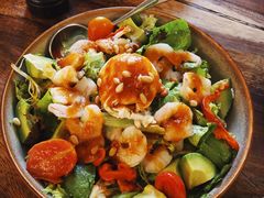 虾仁牛油果沙拉-RAC BAR(安福路店)