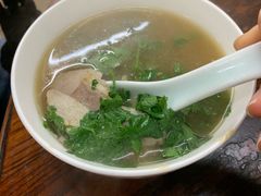 -黄阿姨锅贴大王(万航渡路店)