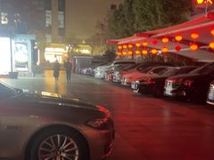 -香山湖渔家大院