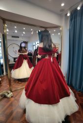点击看大图 -拉瑞娜LaReine婚纱礼服高级定制