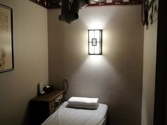 包房-裕和堂中医推拿艾灸(太古汇臻品店)