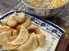 -长人馄饨铺(解放街店)