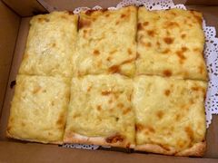 薄脆榴莲披萨-阿顾西餐·牛排披萨(北戴河店)