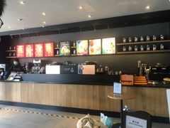 -星巴克臻选(莘庄仲盛店)