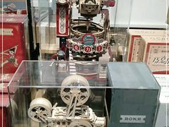 -九木杂物社(新奥购物中心店)