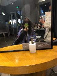 -时尚殿堂明星门店