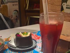 -云海肴·汽锅鸡·云南菜(天山百盛优客店)