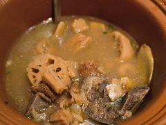 -黄泥岗·地道湖北菜(奥特莱斯店)