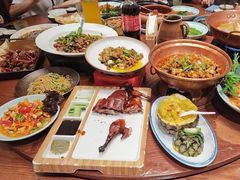 -老滇山寨•云南特色菜•地方菜•民族风情歌舞表演(金碧店)