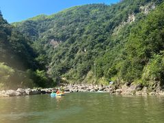 -安吉龙王山峡谷漂流