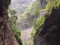 -龙水峡地缝景区