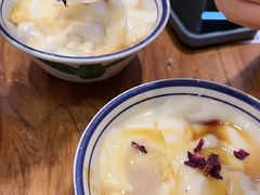 -云阿蛮云南生烫牛肉米线(奉贤路店)