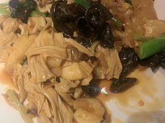 -张家卫·阳江菜·小海鲜(肥婆湾桥店)