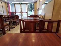 大堂-郑庄脂渣炖品店(漳州二路店)