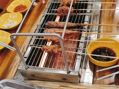 -哈尔滨小酒馆·鲜肉现穿自助烧烤(康新花园店)
