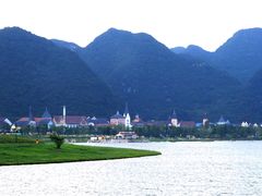 -云漫湖生态度假公园