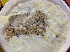 -清真老马家国华牛奶鸡蛋醪糟(正宁路店)