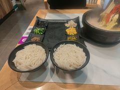 -鸡汤过桥·过桥米线