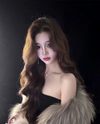 -Hello Lady发型设计