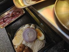 -胡悦里韩式烤肉(芝罘万达广场店)