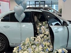 -梅赛德斯奔驰文化中心·停车场