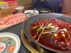 -沸炉重庆老火锅(军事博物馆店)