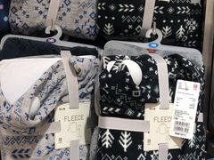 -优衣库(重庆星光时代广场店)