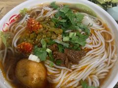 -湖南牛肉特色粉面(华屏路店)