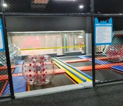 -蹦贝运动中心·蹦床·攀岩·闯关(龙岗店)