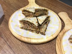 葱香牛肉饼-甲乙饼·北京手工肉饼(西直门凯德茂店)