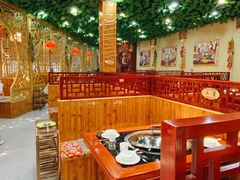 大堂-袁小二大东北铁锅炖(吉祥村总部)