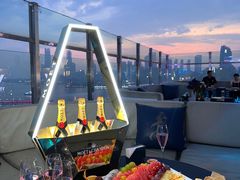 -VENU+海景酒廊