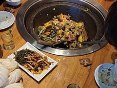 -东北人家铁锅炖(水岸帝景店)