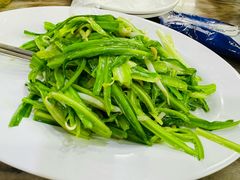 -新峰肉骨茶