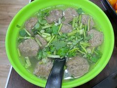 牛肉饼汤-明叔捞面