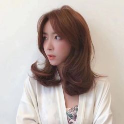 -禾曼造型