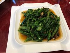 豆豉鲮鱼油麦菜-东四民芳餐厅(世茂工三店)